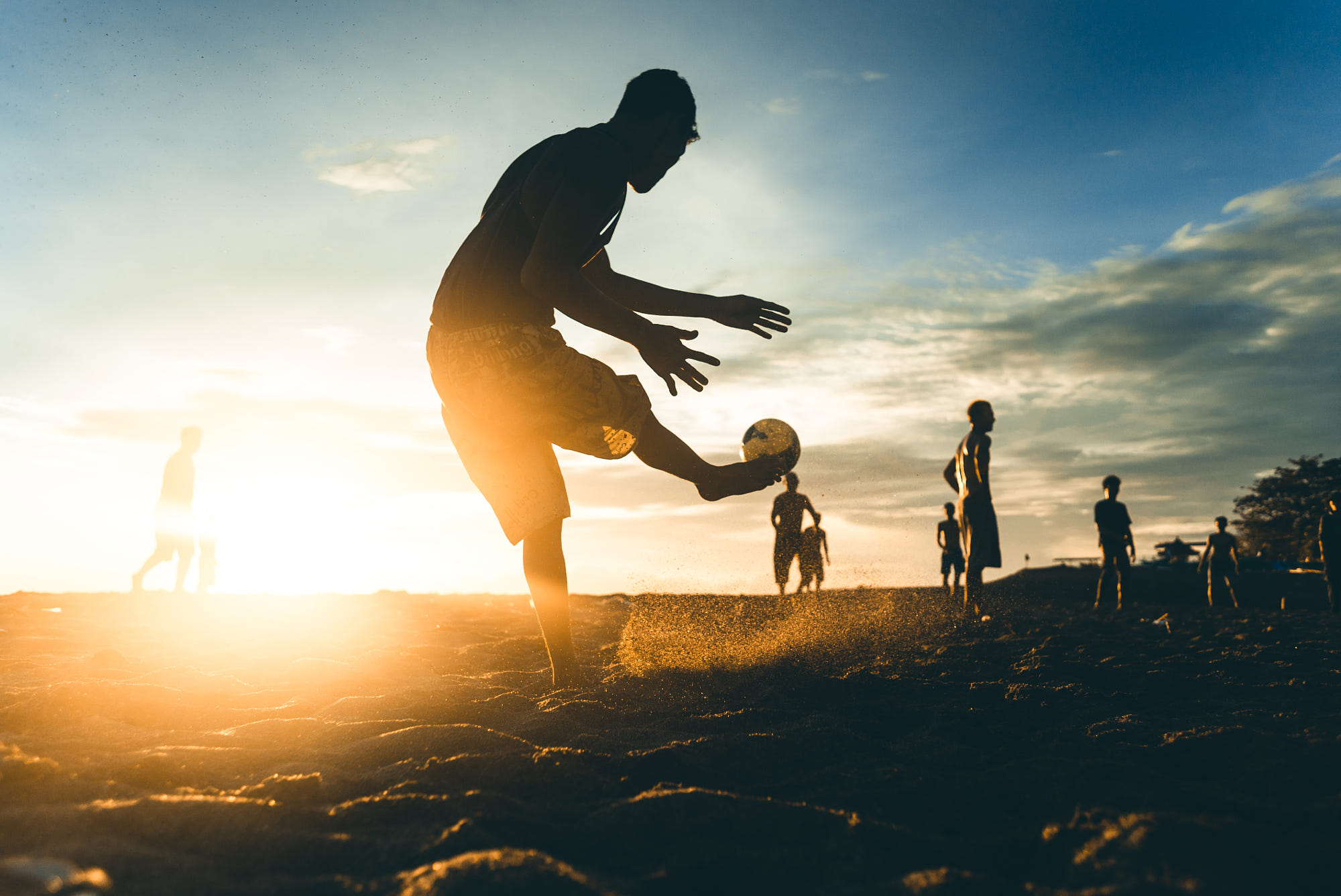 Description of Dream Land Club project